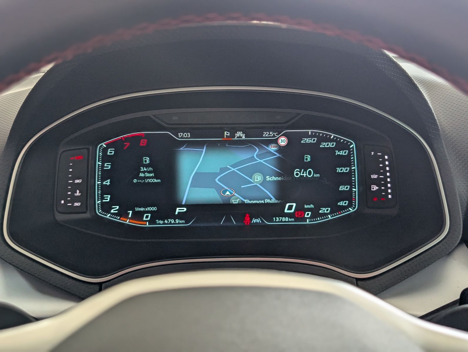 Fahrzeugabbildung SEAT Arona 1.5 TSI FR DSG ACC LED AHK KAM DINAMICA 18