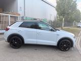 Volkswagen T-Roc R-Line 4Motion* Virtual Cockpit* SHZ* Pano - Volkswagen T-Roc in Nürnberg