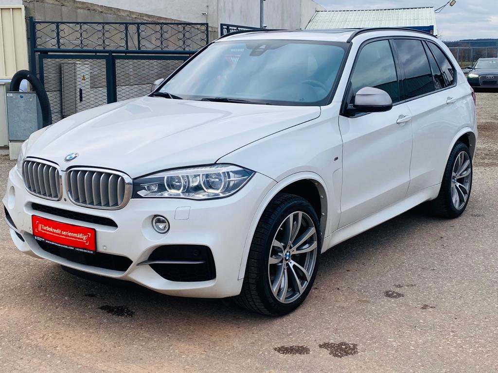BMW X5 M50