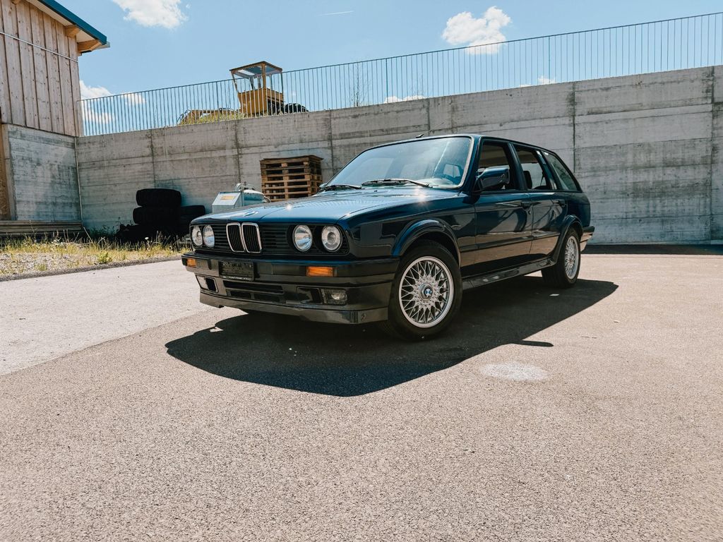 BMW 325