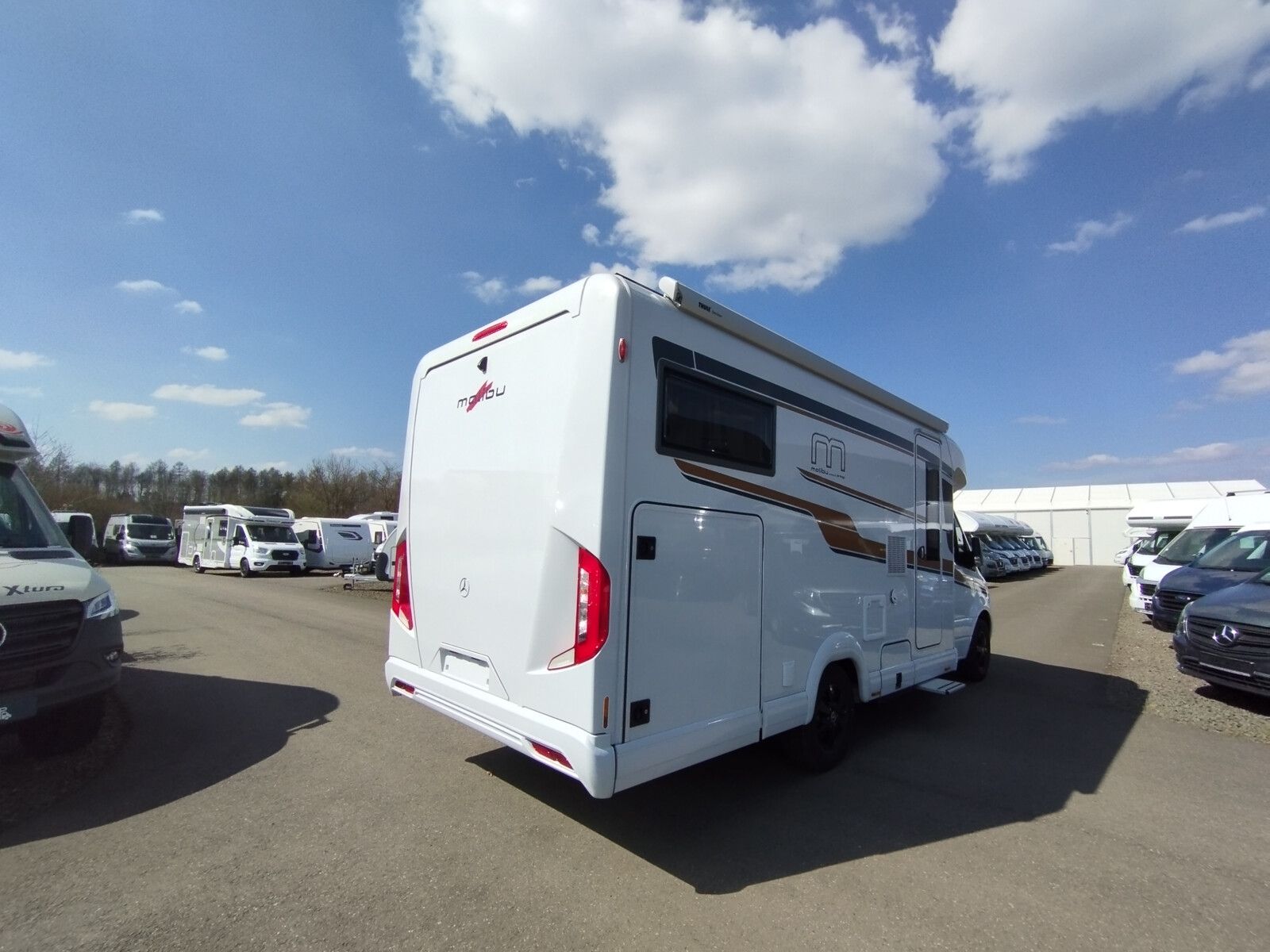 Fahrzeugabbildung Malibu T 450 RB LE comfort Dachklimaanlage geschenkt