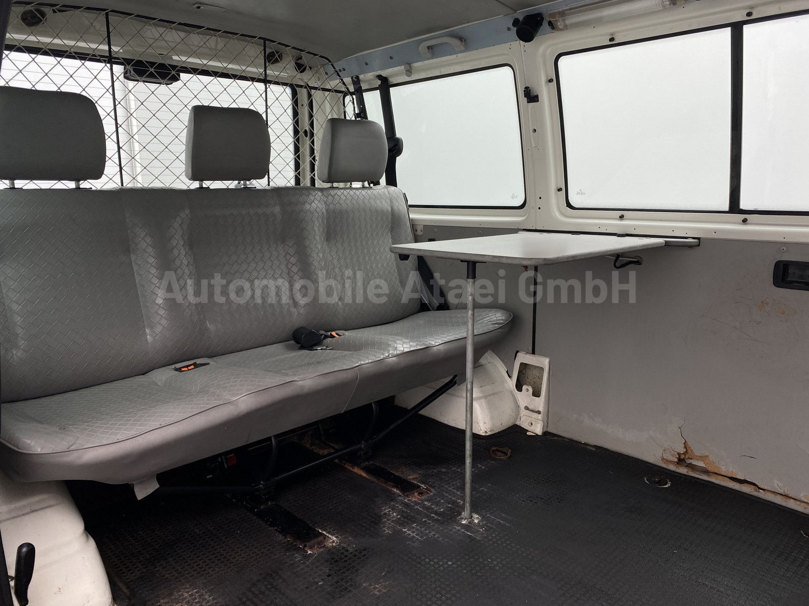 Fahrzeugabbildung Volkswagen T4 Kombi TDI Automatik Behörde/ Camper 5719
