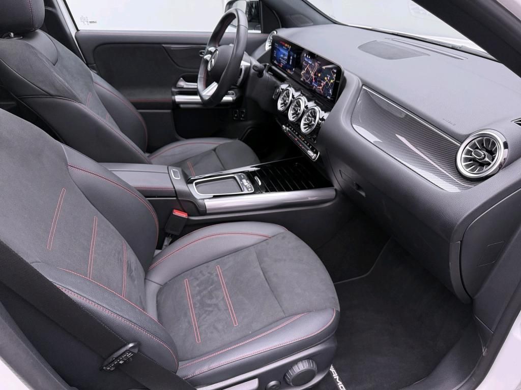 Mercedes-Benz GLA 250 e Business Solution AMG | AHK Wegklapbaa imagem 2