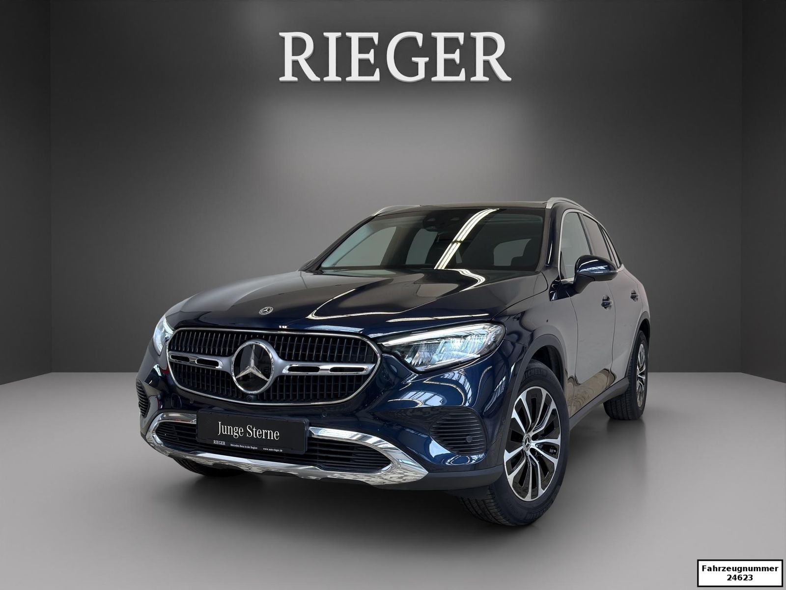MERCEDES-BENZ GLC 300 d 4M Avantgarde*Pano*Burmester*LED*SHZ*+