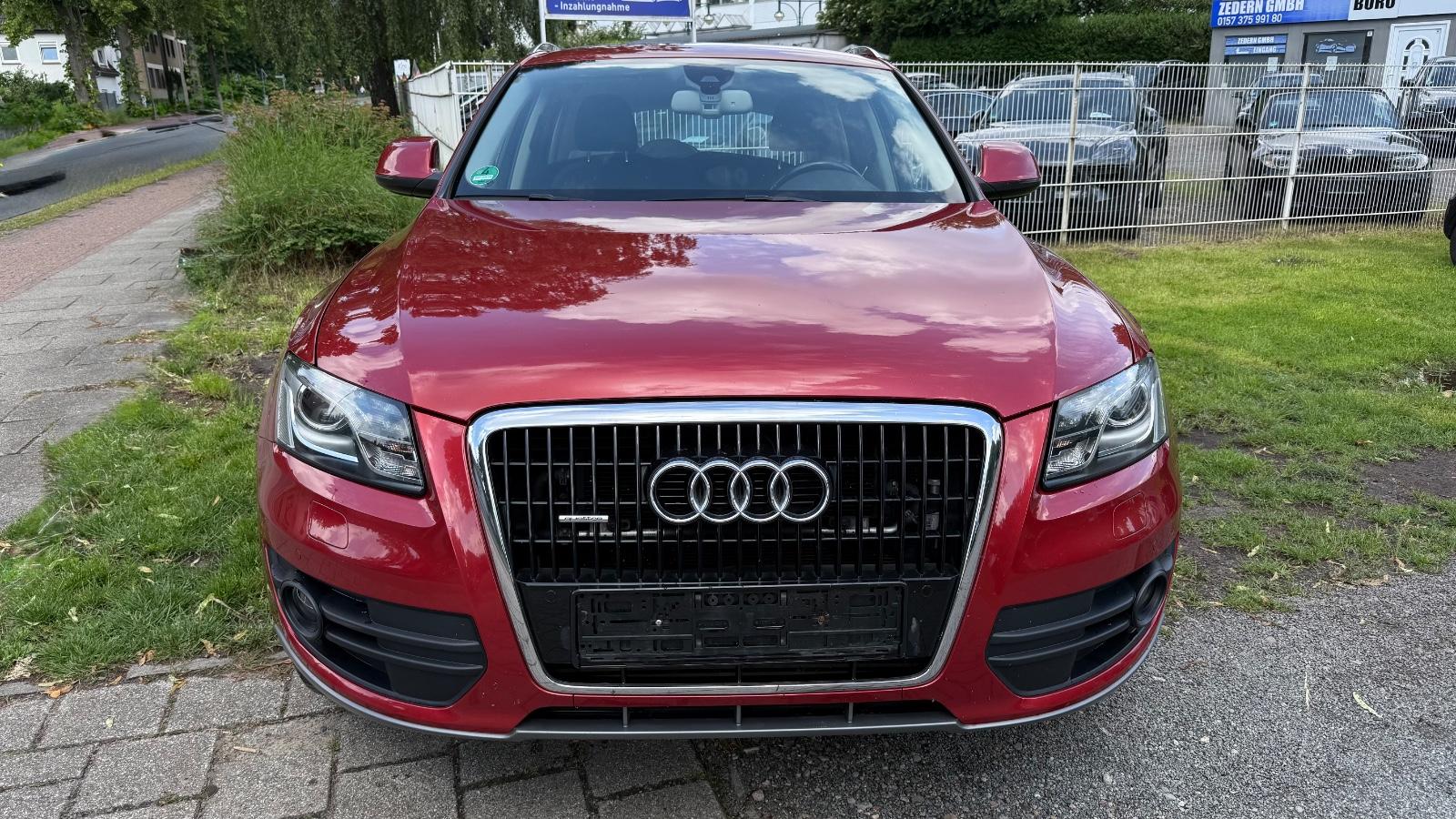Audi Q5 2.0 TFSI hybrid quattro Xeno Navi Kamera