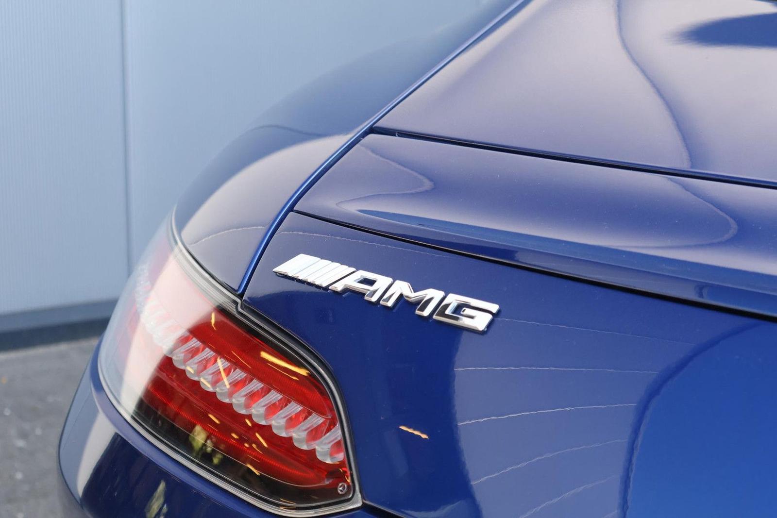 Mercedes-Benz AMG GT 4.0 S / Burmester / Panorama / Carbon / P