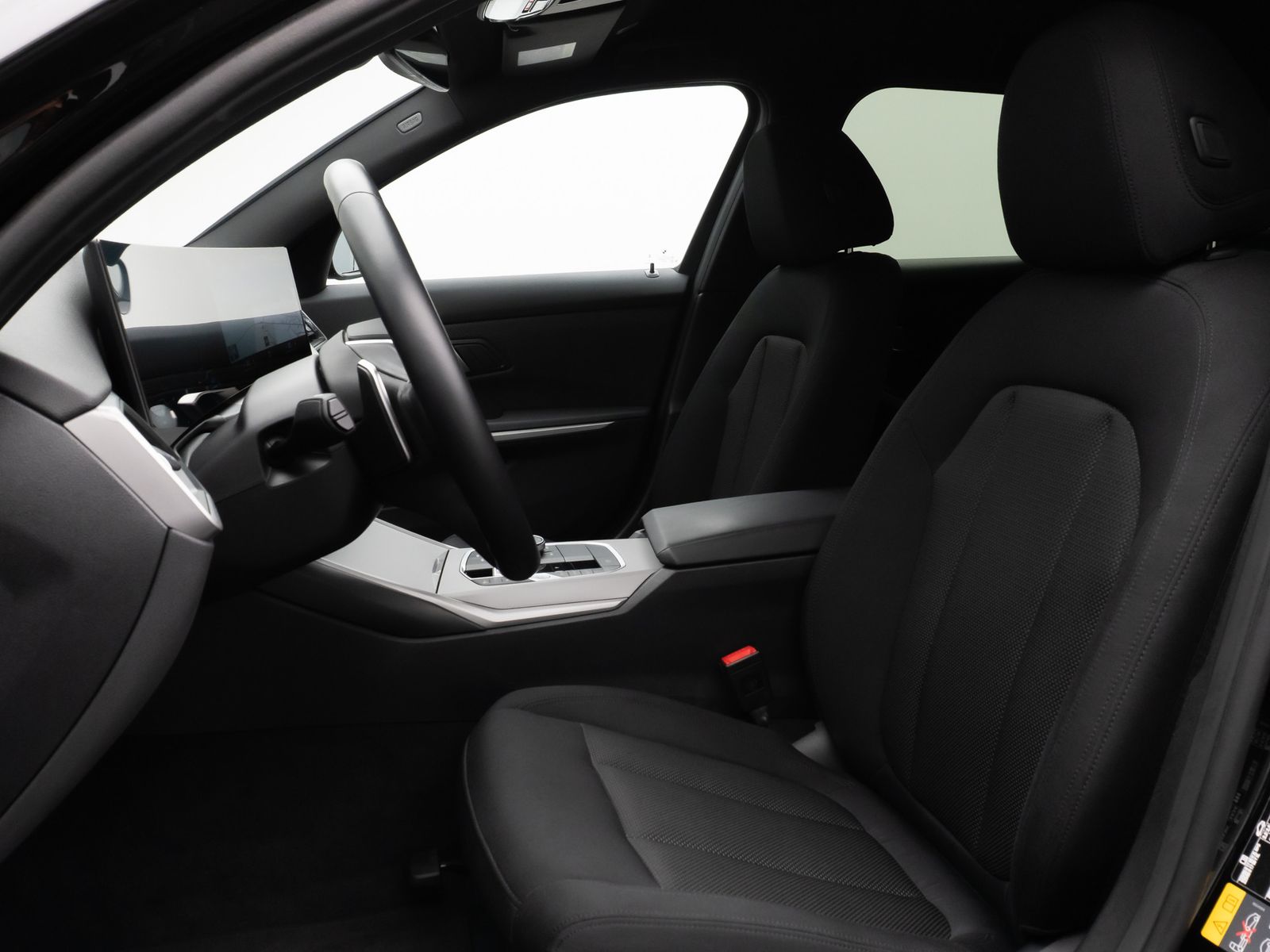 Fahrzeugabbildung BMW 320e DAB Widscreen Lordos Geschwindigkeitsreg