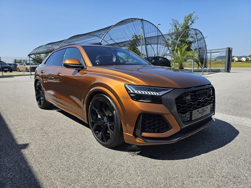 Audi RSQ8 quattro S-line Audi exclusive IPANEMABRAUN
