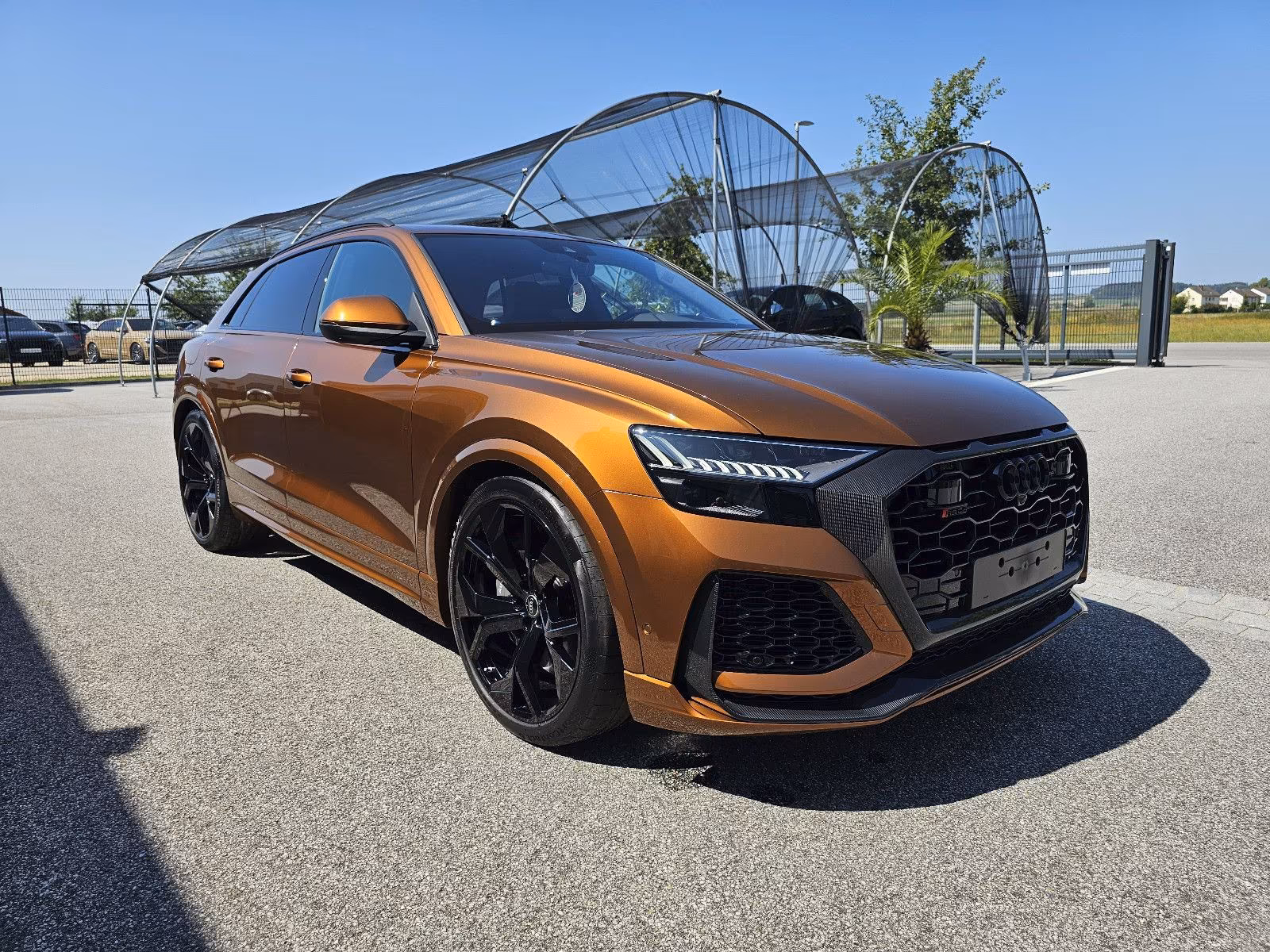 Audi RSQ8 quattro Audi exclusive IPANEMABRAUN *FULL*