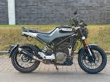 Husqvarna Svartpilen 401*Viel Zubehör*ABS*Quickshifter* - Offers matching your search criteria