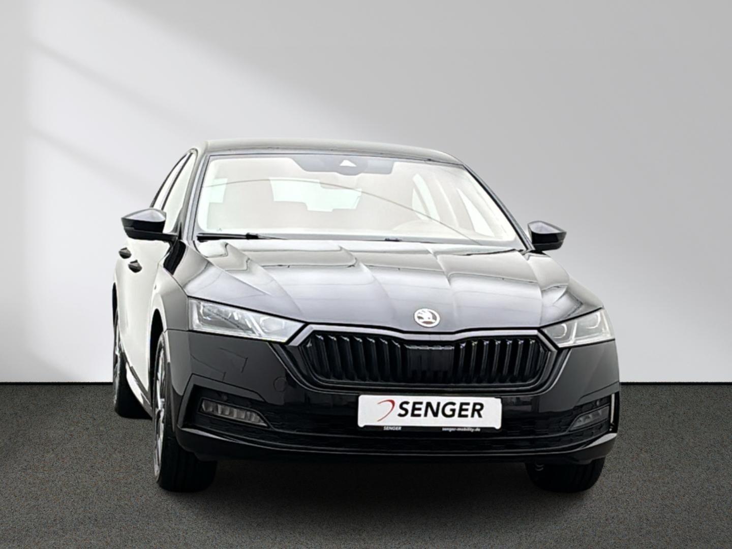Skoda Octavia Ambition 2.0 TDI DSG CarPlay LED ACC