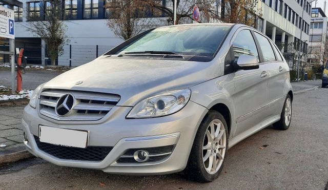 Mercedes-Benz B 180 BlueEFFICIENCY - Avantgarde 