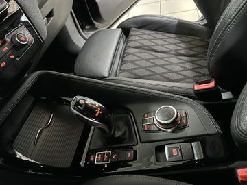 Fahrzeugabbildung BMW X1 xD20d xLine Stop&Go Kamera Panorama HUD HiFi