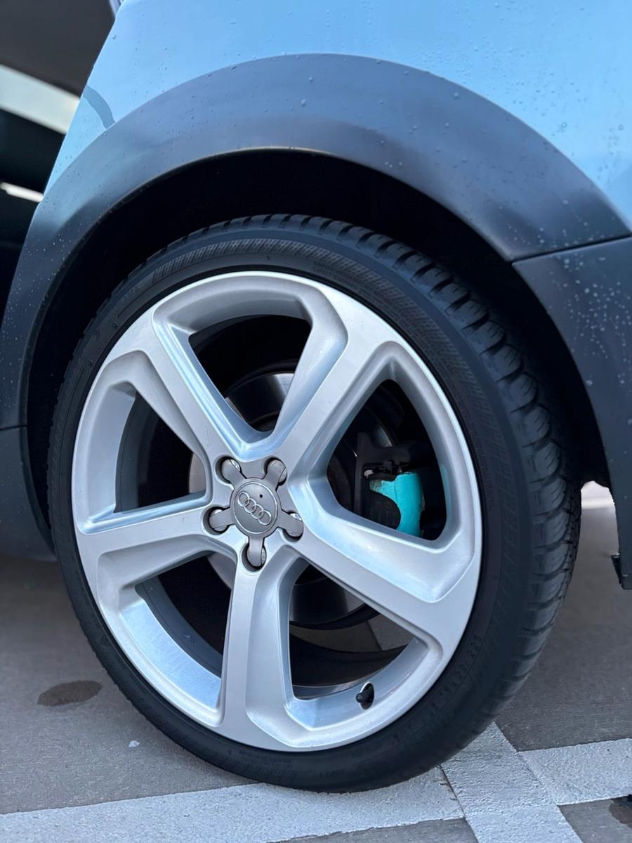 Audi A6 ALLROAD 2010 — photo 12