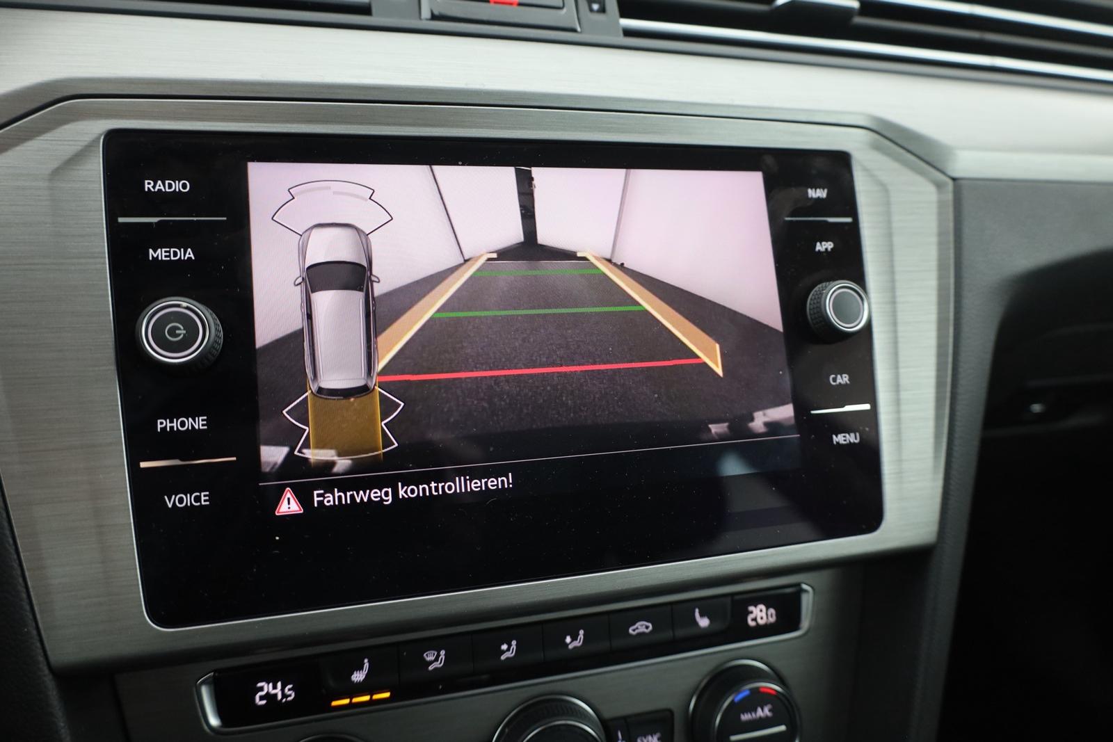 Volkswagen Passat 2.0 TDI DSG LED Navi Sitzheizung, миниатюра 27