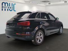 AUDI Q3 2.0 TDI quattro S tronic sport/Bose/AHK/DAB/