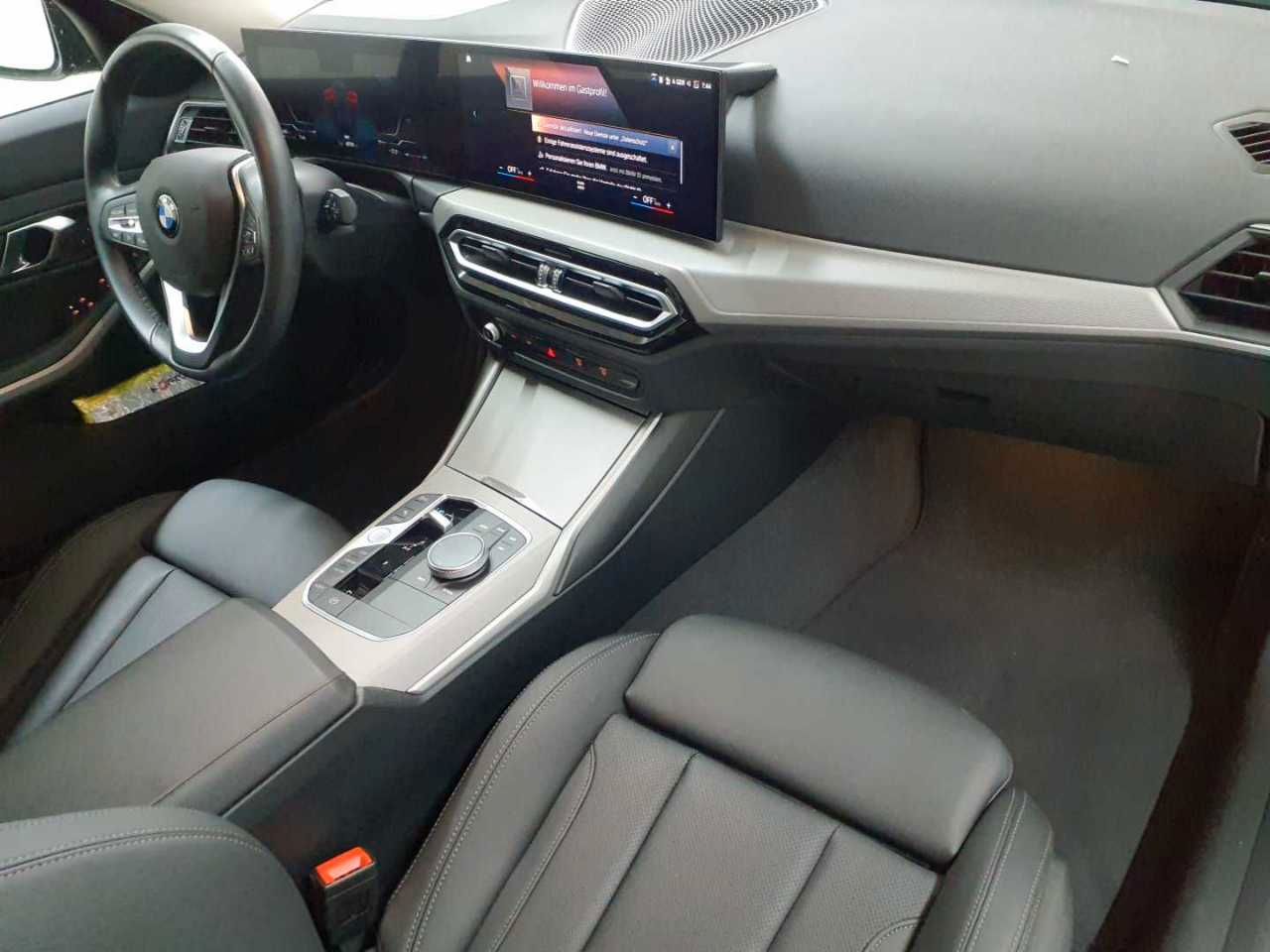 BMW 320i Touring Aut. Navi Leder SHZ LED  foto 13