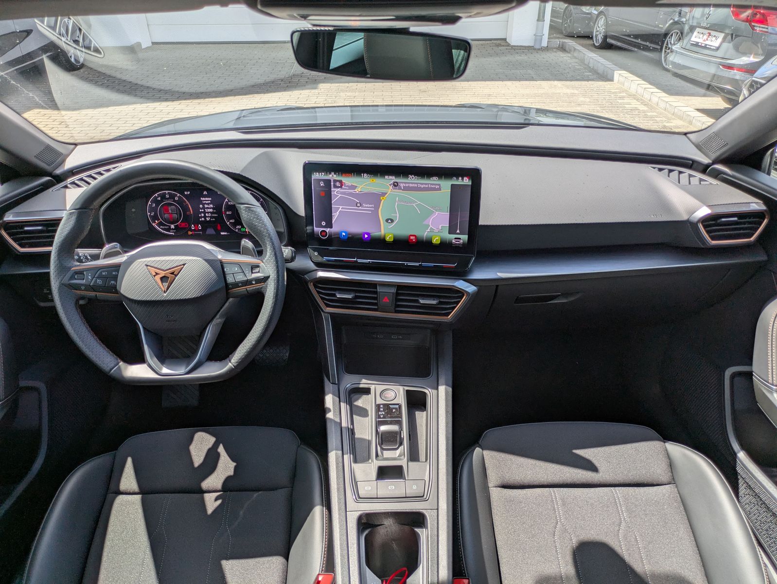 Fahrzeugabbildung CUPRA Leon 1.5 eTSI DSG MATRIX-LED*ACC*APP*KAMERA*18"
