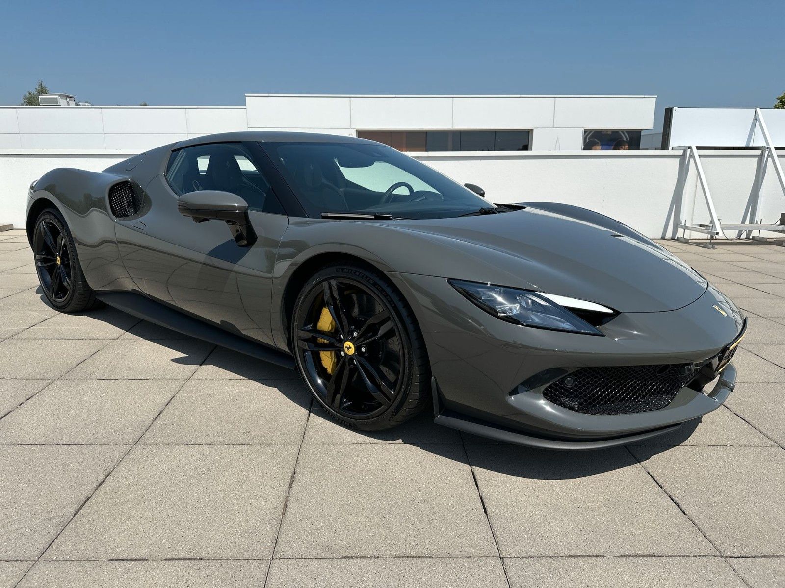 Ferrari 296 GTB Carbon Fib. Alcantara Racing seat lifter