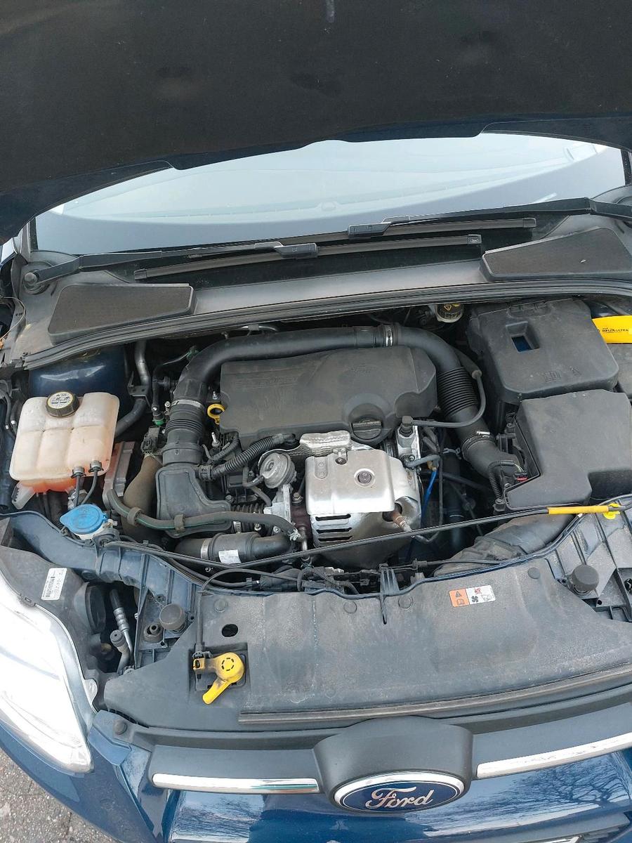 Ford Focus 2014 — photo 5