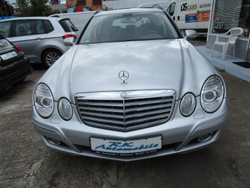 Mercedes E 200 - 2