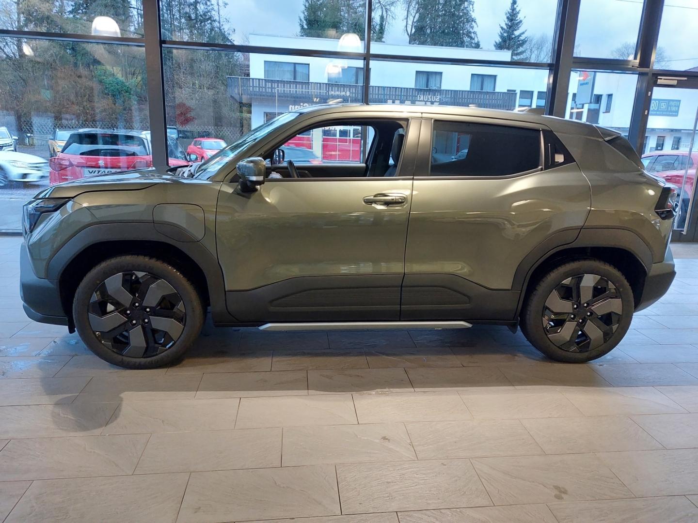 Suzuki e Vitara Comfort + Allgrip  Panorama LED 4 WD
