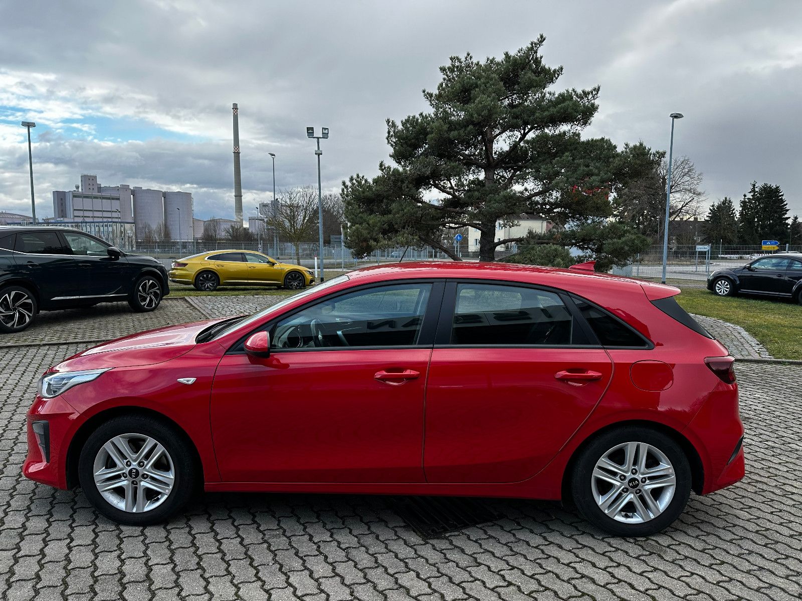 Fahrzeugabbildung Kia cee'd / Ceed Benzin/Gas