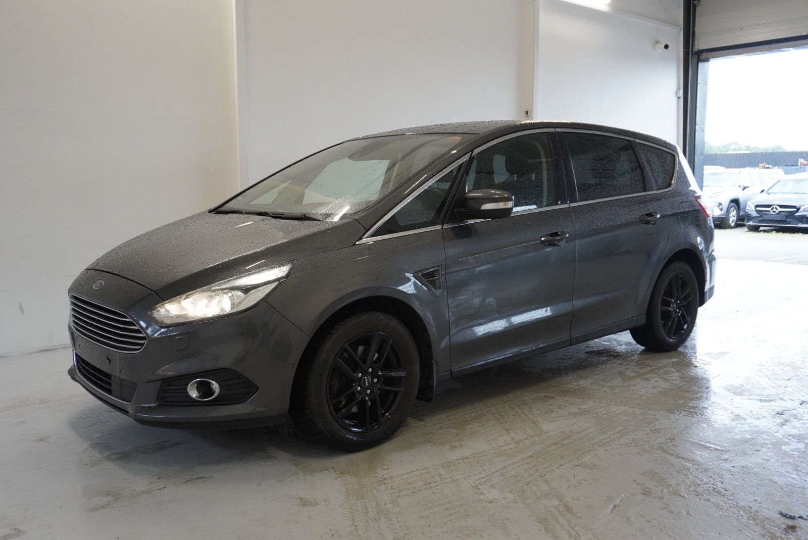Ford Ford S-MAX 2,0 ECOBLUE TITANIUM AUT.