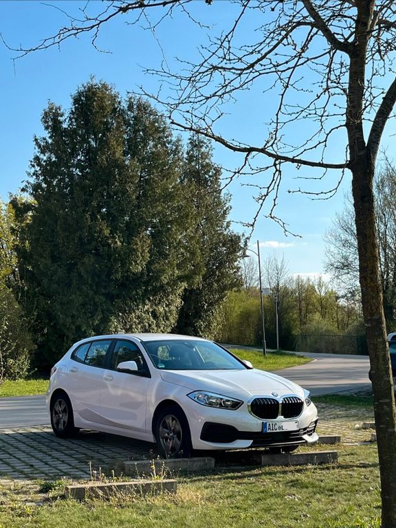 Image of BMW 118