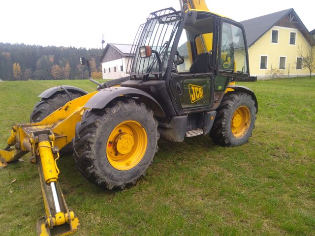 JCB 533. 105