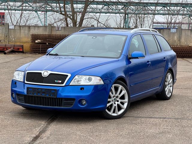 Skoda OCTAVIA RS 2.0 COMBIE 147-KW EURO-4 TÜV NEU