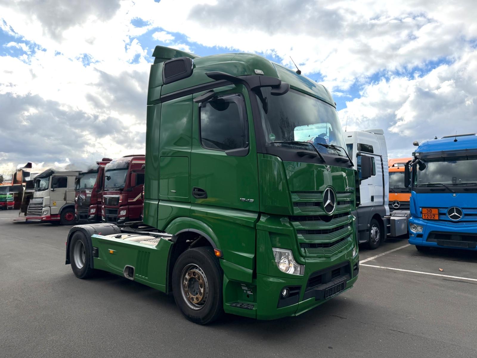 Mercedes-Benz Actros 1845 StreamSpace MP5 WDB Retarder 2xTank