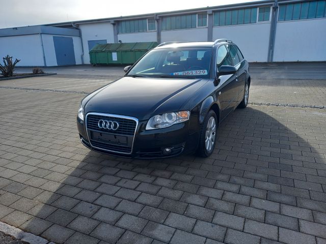 Audi A4 Avant 1.8 T-1 Hand/Automatik/Xenon/SH gepfl.