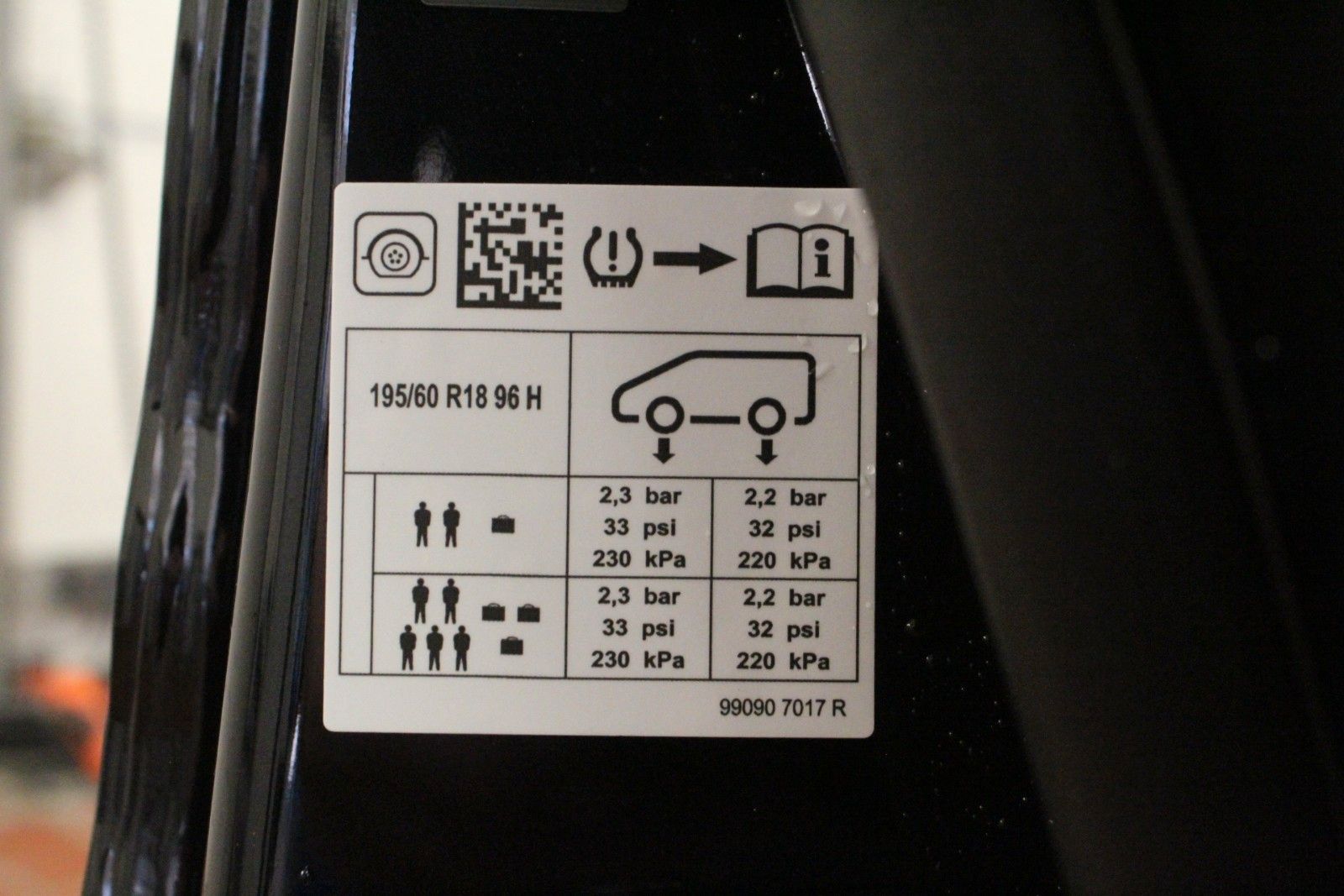 Fahrzeugabbildung Renault R 4 E-Tech 150 Comfort Range Iconic *Vollausst.*