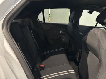 Fotografie 7 des Opel Corsa 1.2 Direct Injection Turbo GS (F)