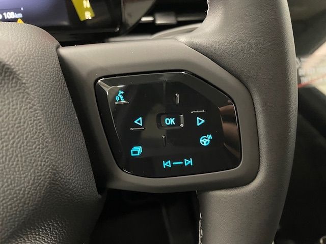 Fahrzeugabbildung Ford Explorer Premium RWD HUD Navi Digitales Cockpit