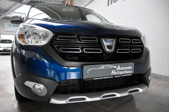 Dacia Lodgy Stepway 7-Sitzer Navi Kamera Tempo DAB SHZ