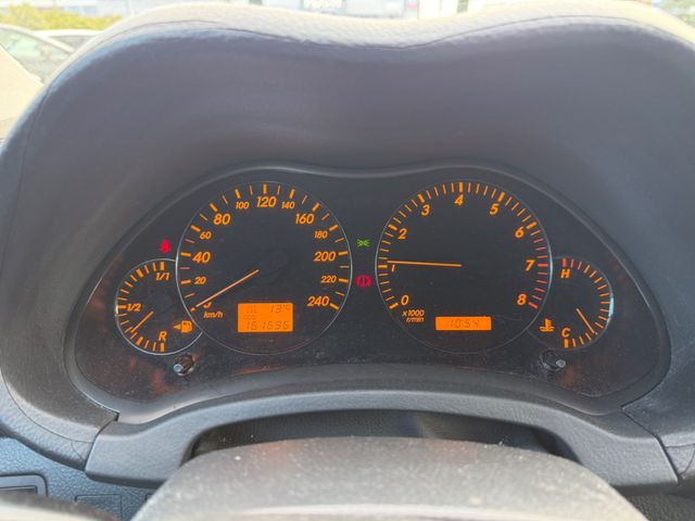 Toyota Avensis Kombi 1.8