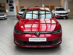VW Golf VIII|SHZ|LHZ|LED|AHK|Massage|Kamera|Navi