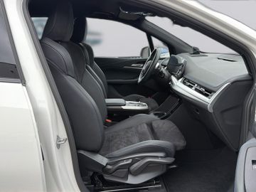 BMW 218 Active Tourer - 10