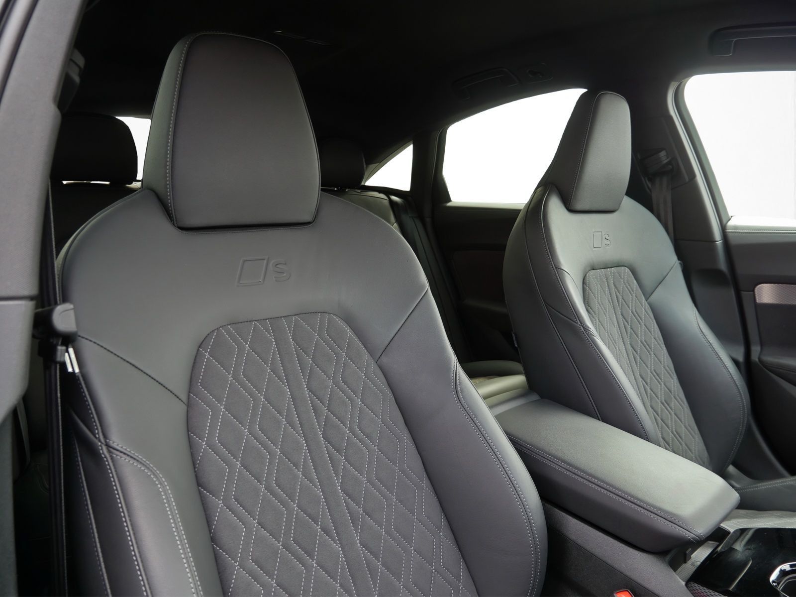 Audi S5 - Bild 10