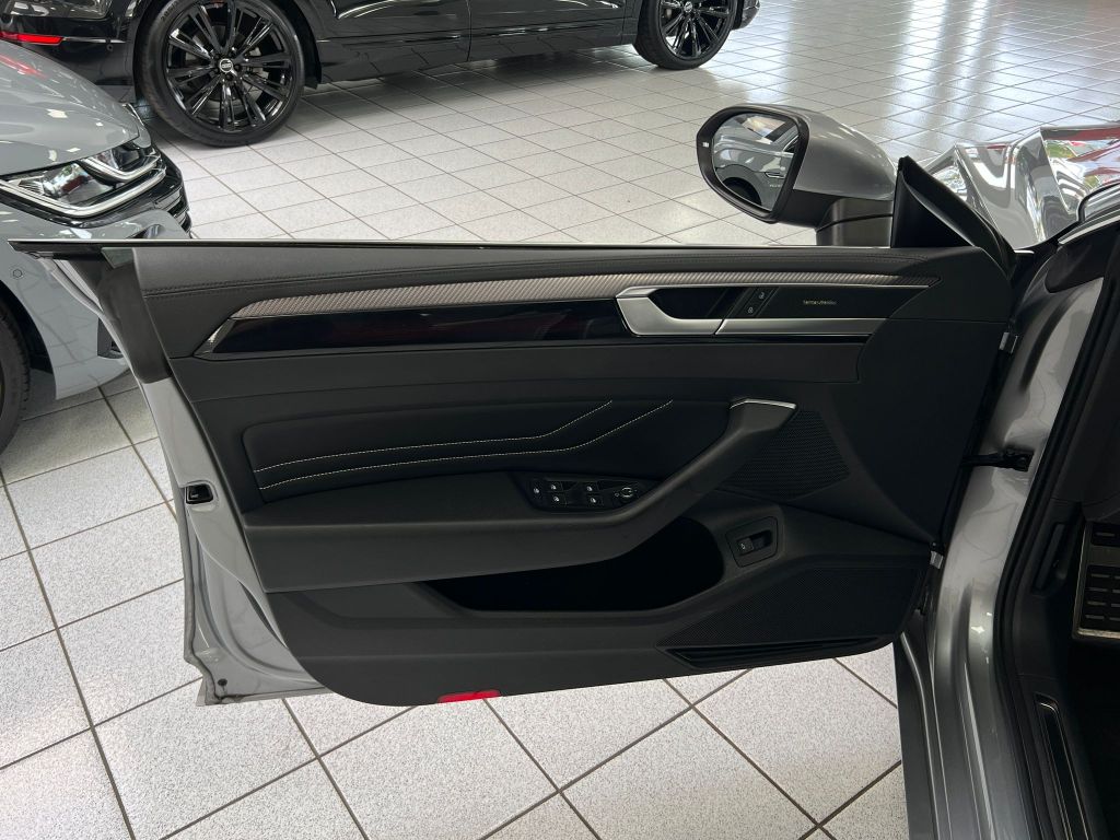 Volkswagen Arteon Shooting Brake 2.0 TSI 4M R-Line PANO*360