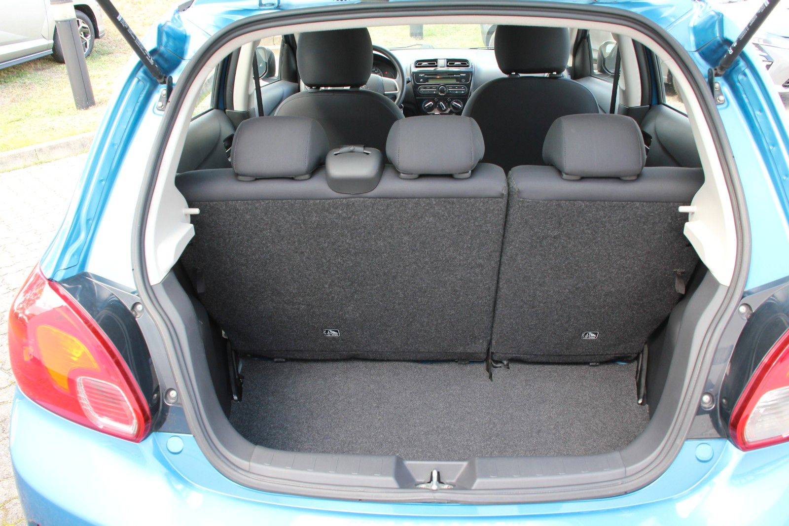 Fahrzeugabbildung Mitsubishi Space Star Diamant Edition