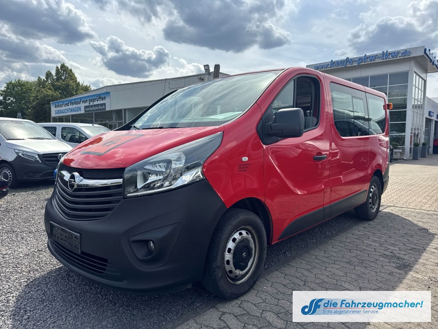 Fahrzeugabbildung Opel Vivaro B Kasten Combi L1H1 2,7t *1448 *EXPORT