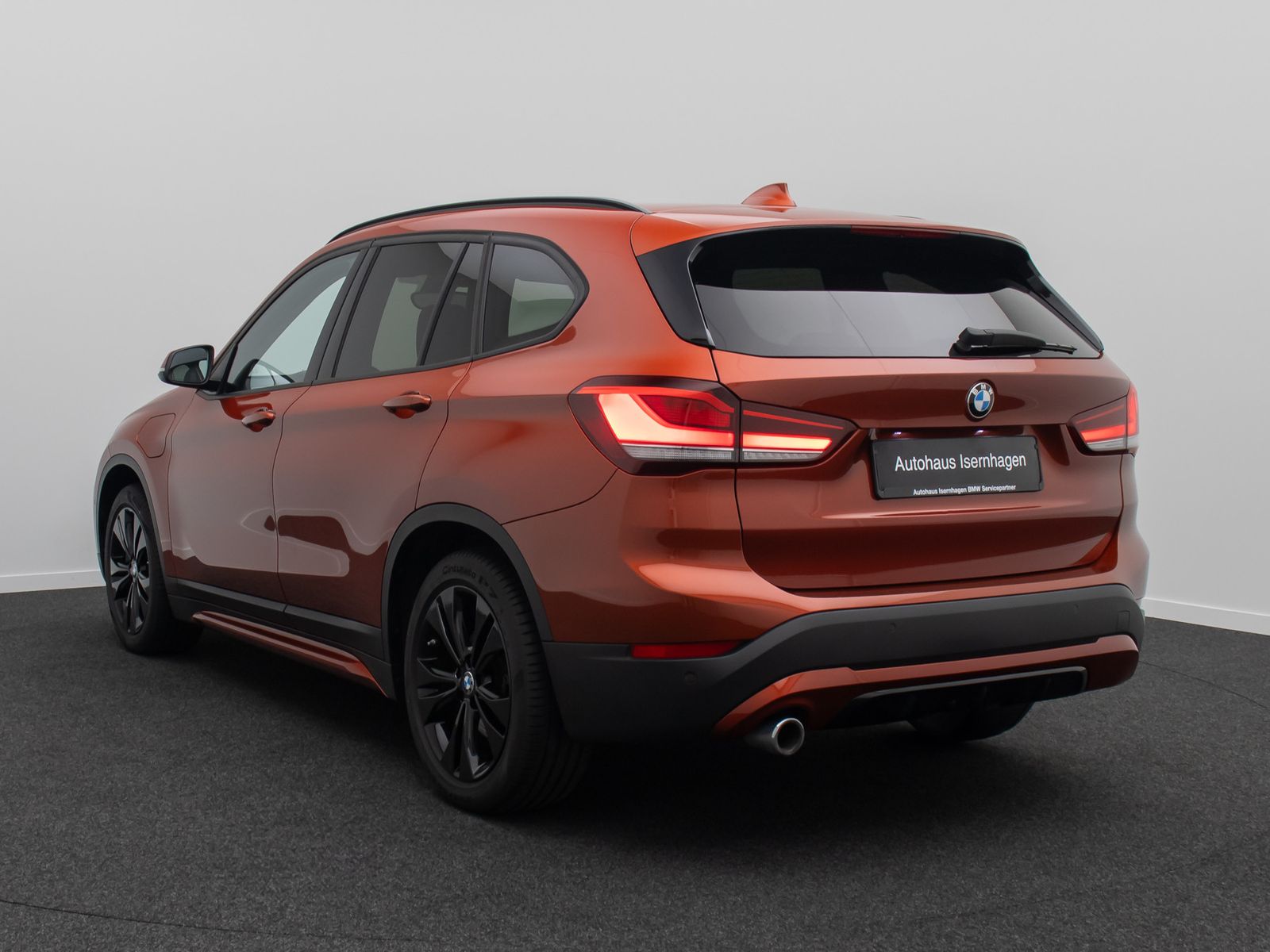 Fahrzeugabbildung BMW X1 xD25e Sport Line H/K Memory ParkAss DAB Leder