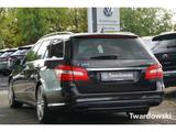 Mercedes-Benz E 300 AMG 7-Si Luft Stand-Hz Harman ACC AHK Schi - gebrauchte Mercedes-Benz E 300 aus dem Jahr 2010