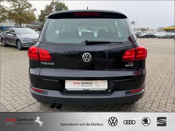 Volkswagen Tiguan - 4