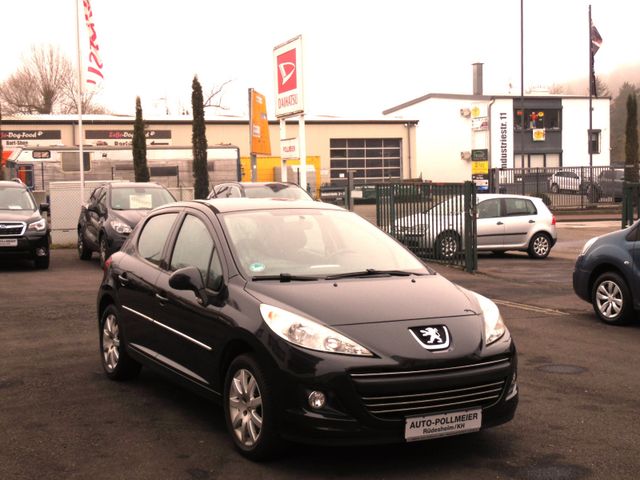 Peugeot 207 Premium,Inspektion ,Bremsen,Tüv & AU Neu !!!