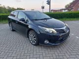 Toyota Avensis Kombi Executive/Alu/Euro5 - Toyota Avensis Gebrauchtwagen in Hamburg