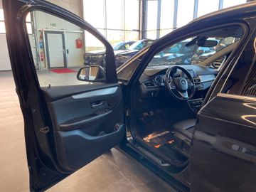 BMW 218 d Gran Tourer Sport Line *Kamera*Klima*Navi*